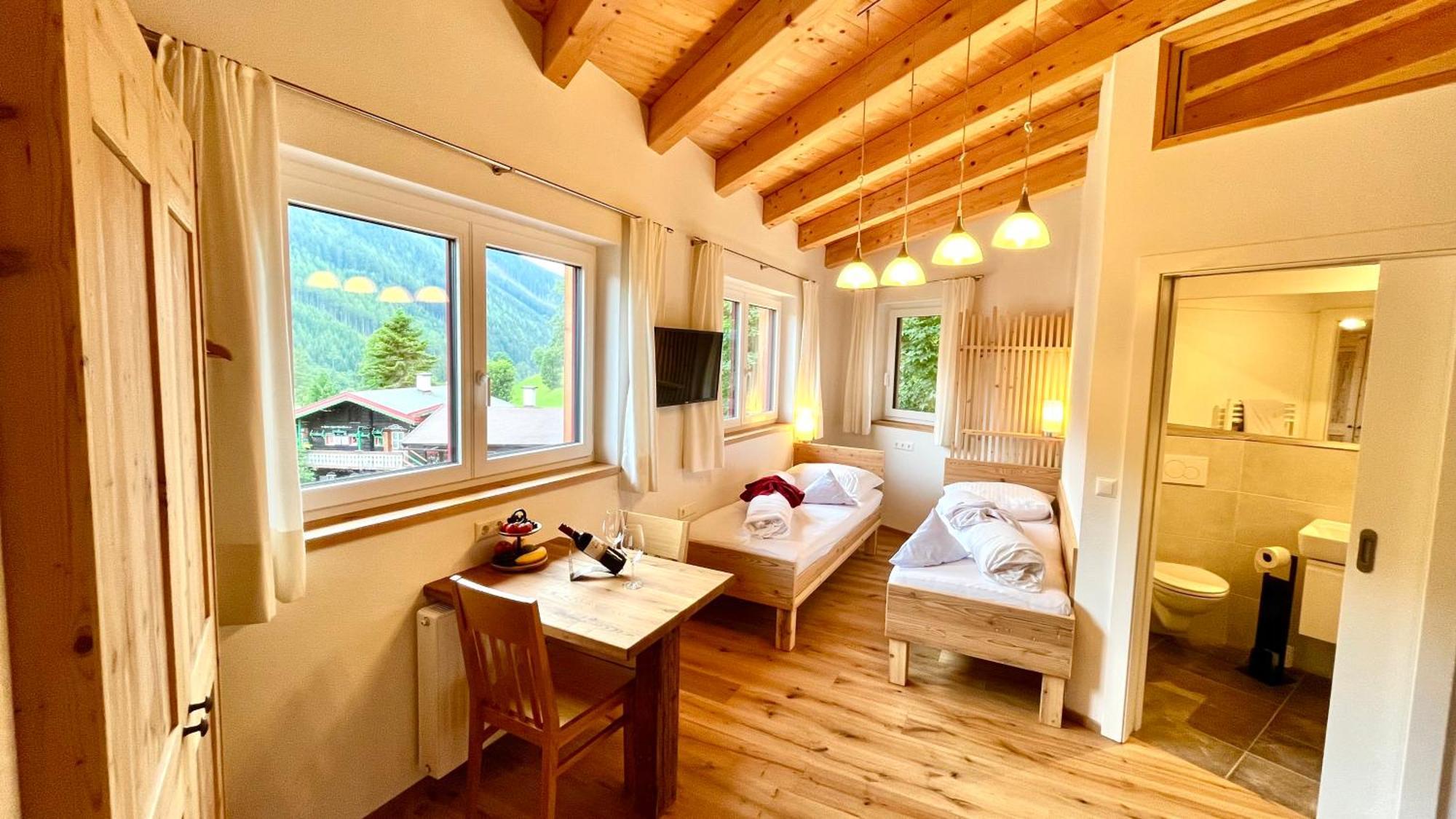 Montanara Apartment & Zimmer Ramsau am Dachstein Exterior foto